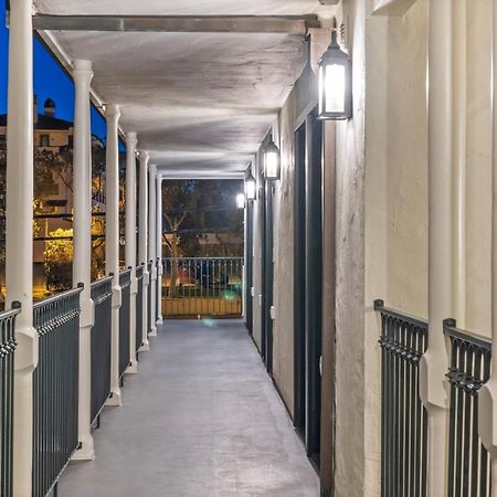 Casa Jardin - Boutique Suites In Downtown Santa Barbara Ngoại thất bức ảnh